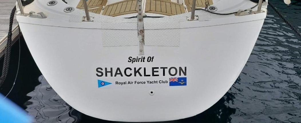 ホテル Spirit Of Shackleton Yacht プエルト・カレロ エクステリア 写真
